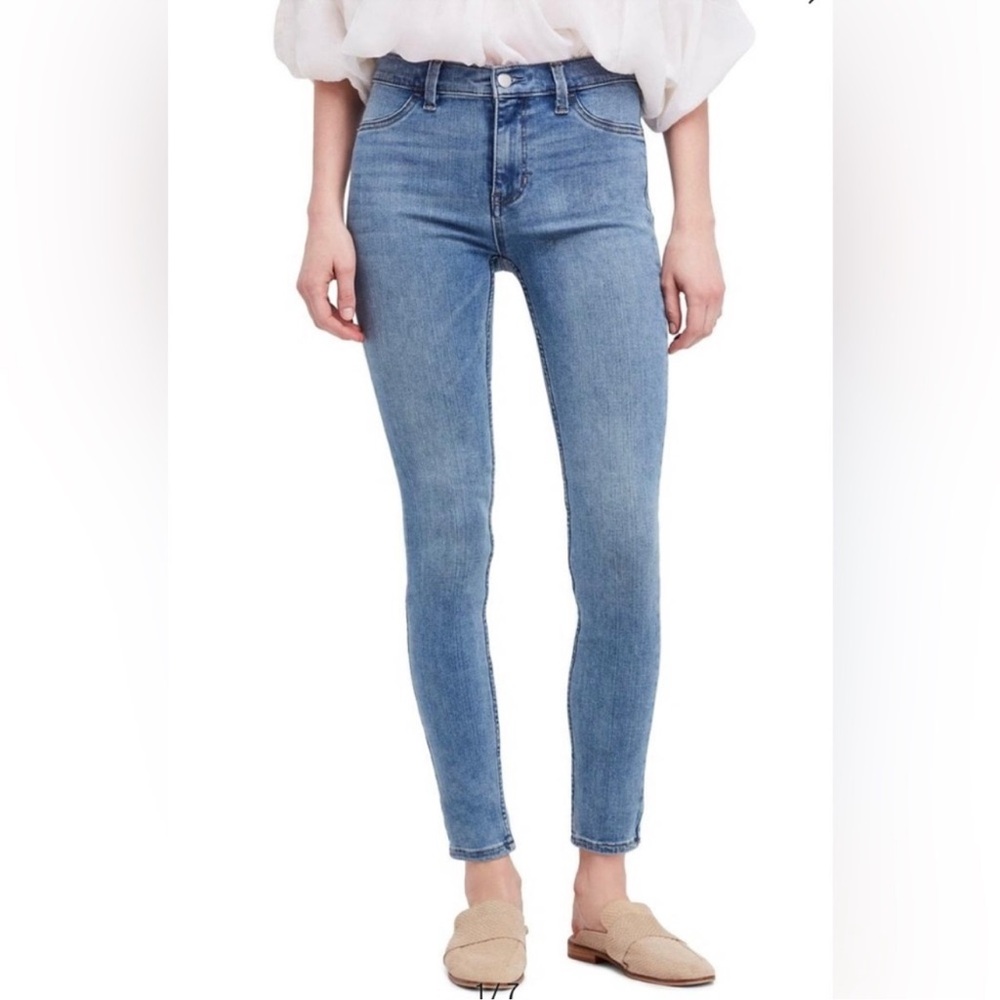 Free People High-Rise Skinny Jeans in Light Blue